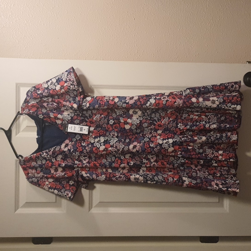 BCBG Ruffle Dress sz Medium